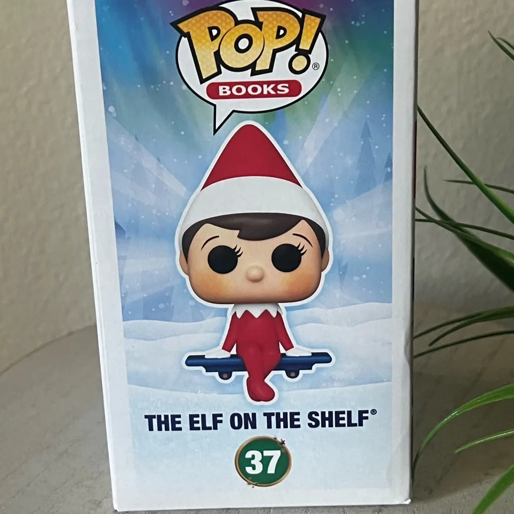 Funko Pop! The Elf on the Shelf in Red‎ and White Novelty Christmas Seasonal